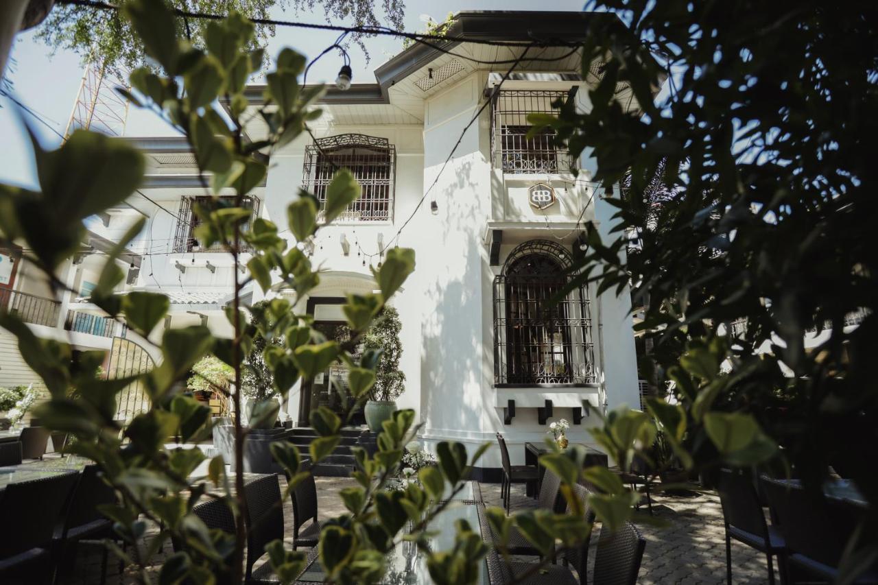 Davao City The Bourke Hotel מראה חיצוני תמונה