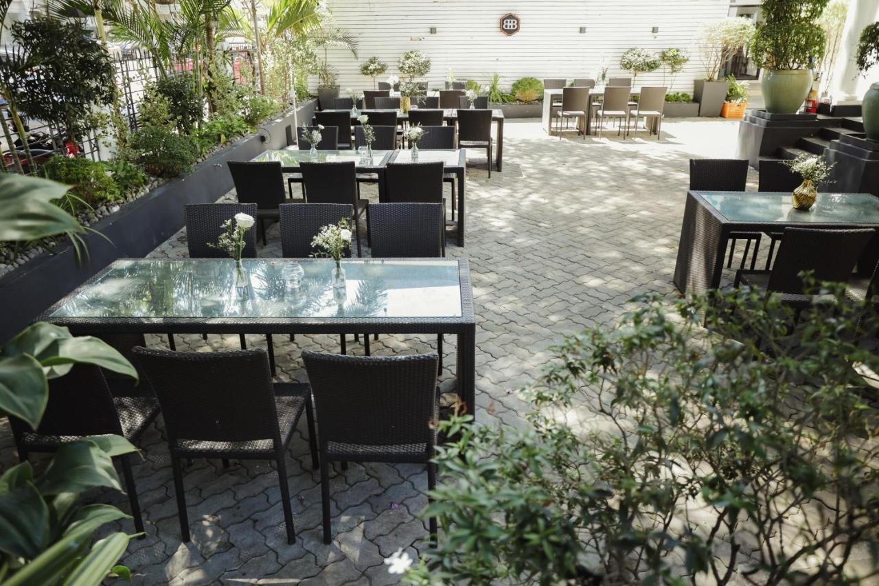 Davao City The Bourke Hotel מראה חיצוני תמונה