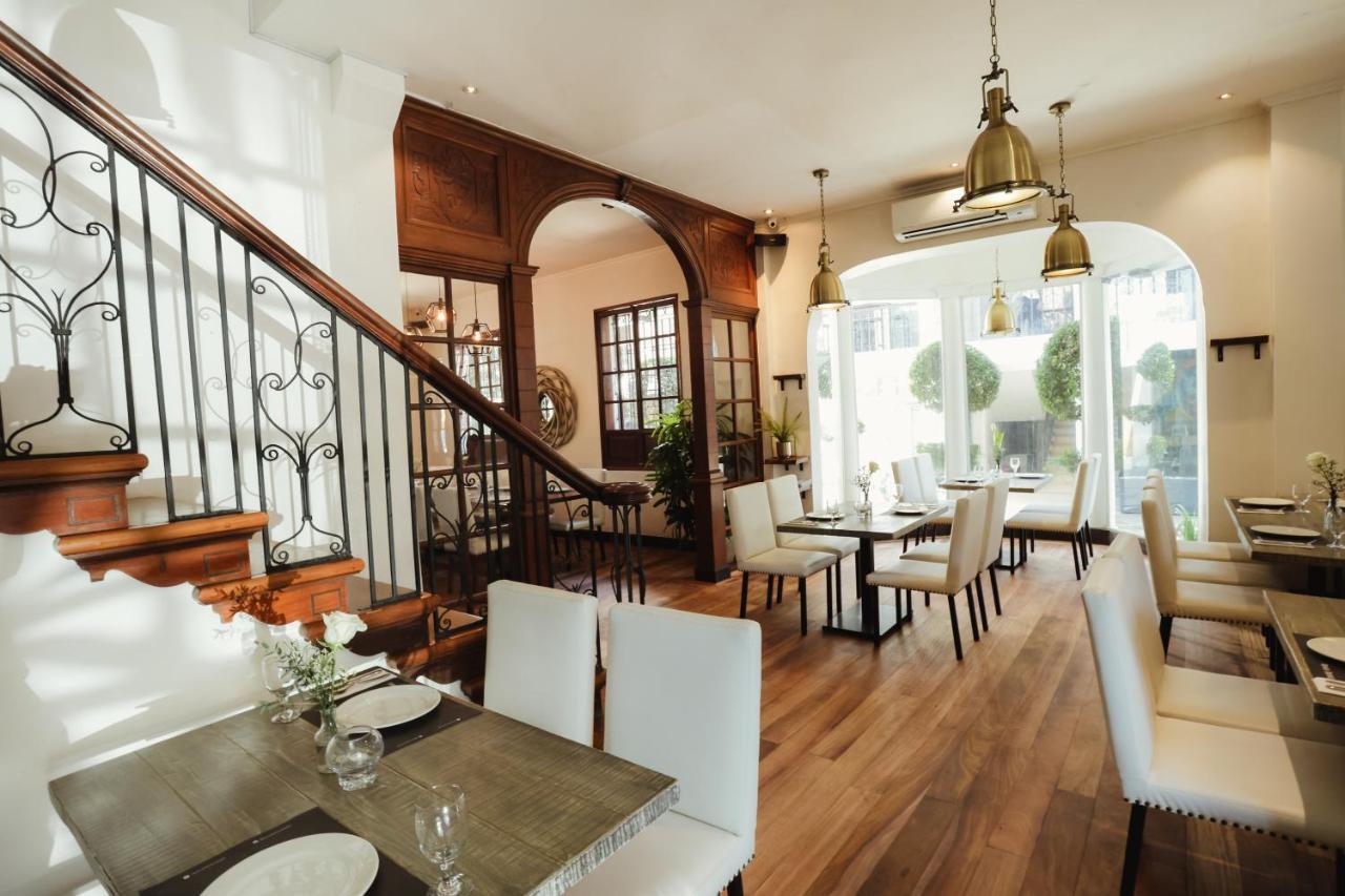 Davao City The Bourke Hotel מראה חיצוני תמונה