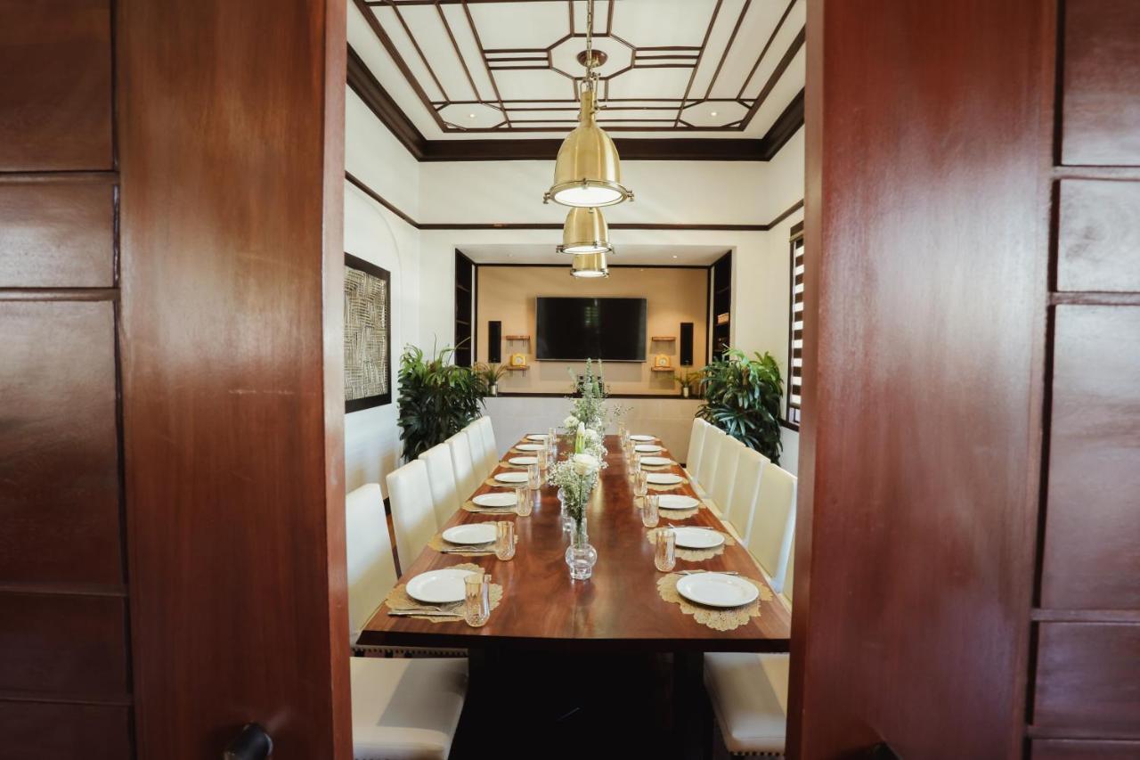 Davao City The Bourke Hotel מראה חיצוני תמונה