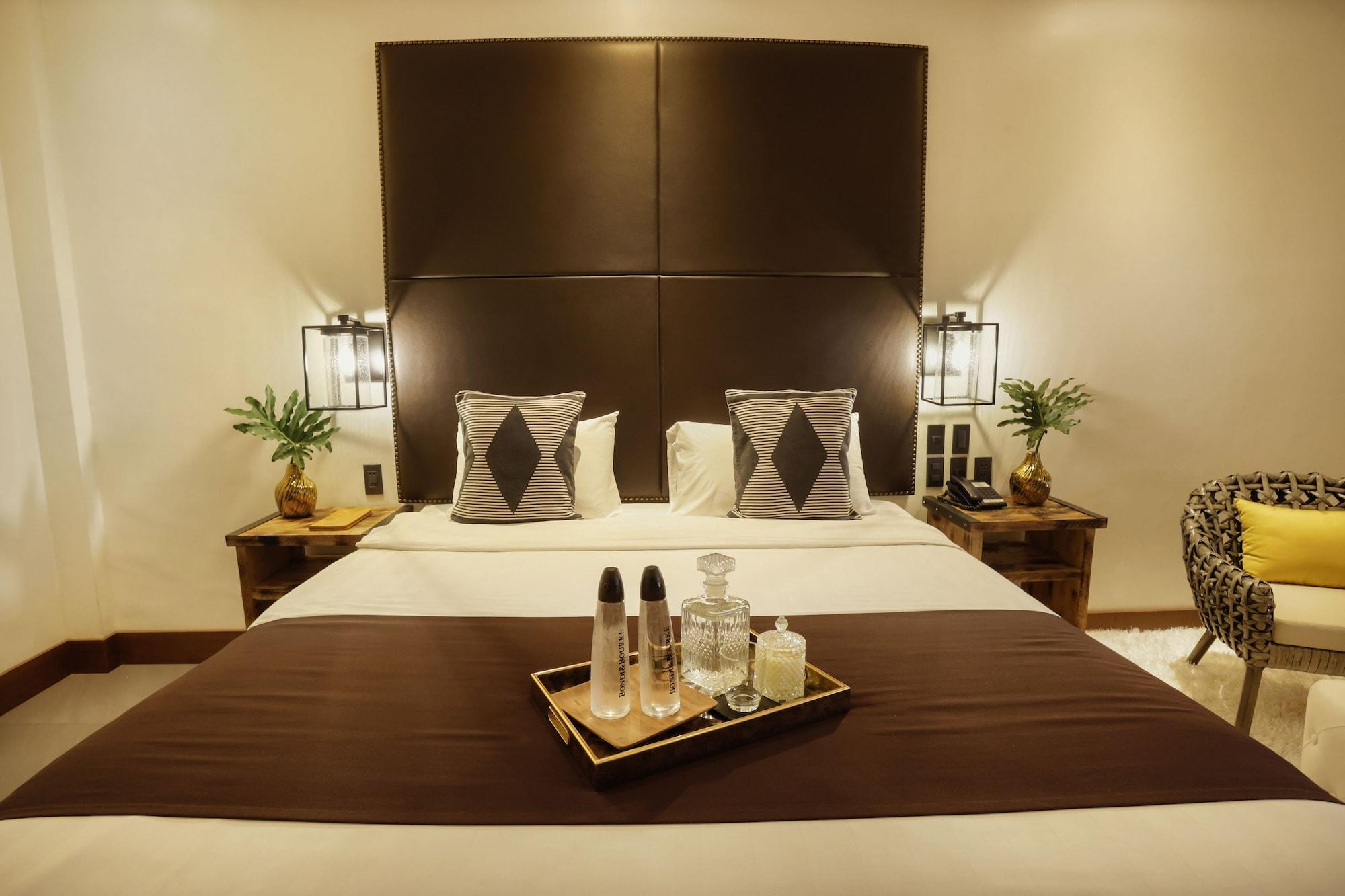 Davao City The Bourke Hotel מראה חיצוני תמונה