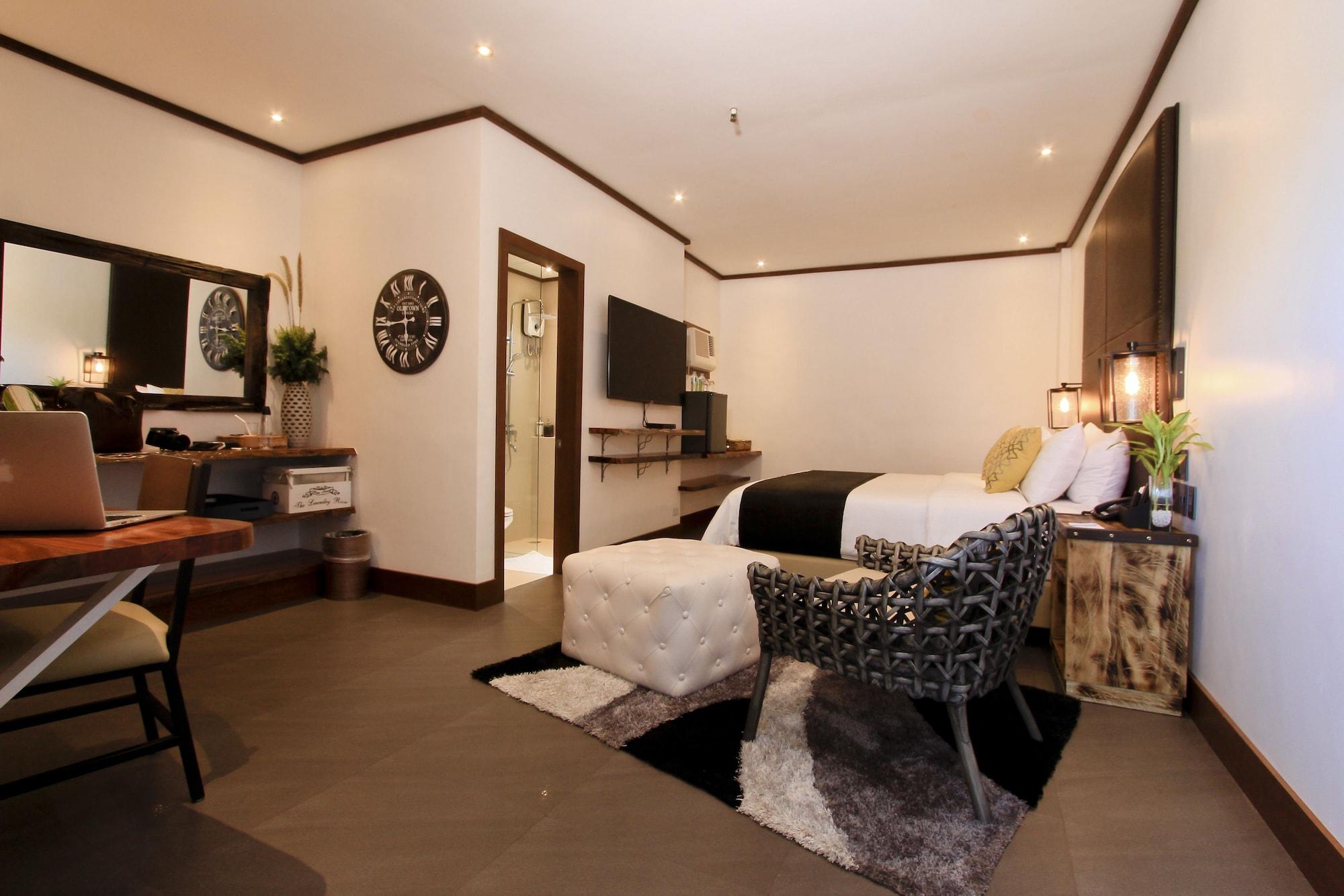 Davao City The Bourke Hotel מראה חיצוני תמונה