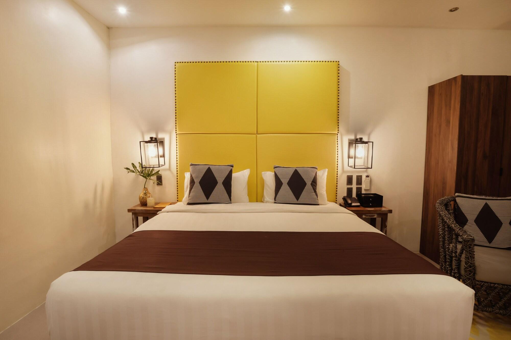 Davao City The Bourke Hotel מראה חיצוני תמונה