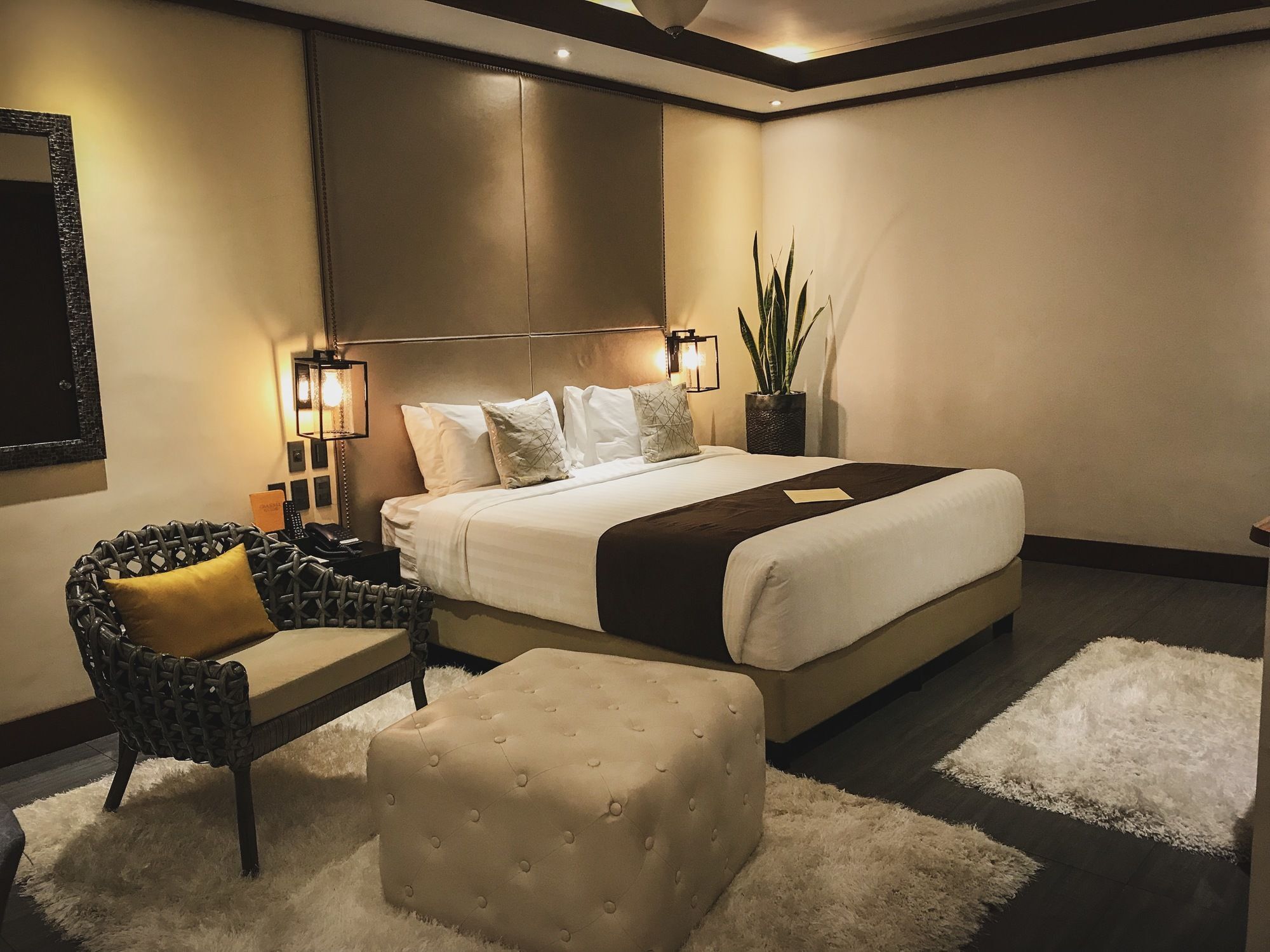 Davao City The Bourke Hotel מראה חיצוני תמונה